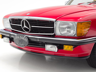 1989 Mercedes-Benz 560SL WPBBA48DXKA103846 Studio